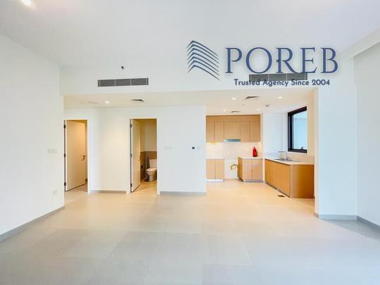 3BR 3Bath + Maids + Laundry Room - Corner