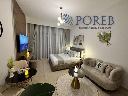 Big Size Studio - Five Star Finish  - 2 chqs