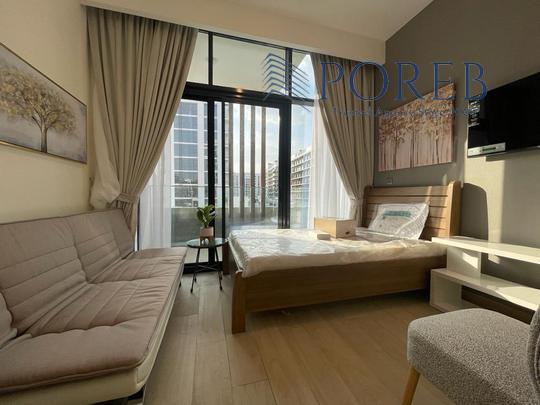 Boulevard and Pool view | Furnished | Rented