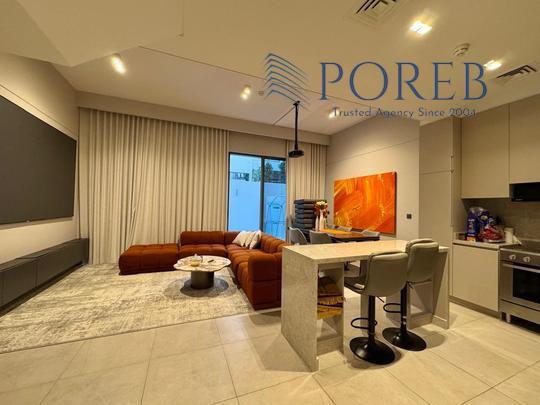 Ready To Move In I  Fully Furnished w Garden